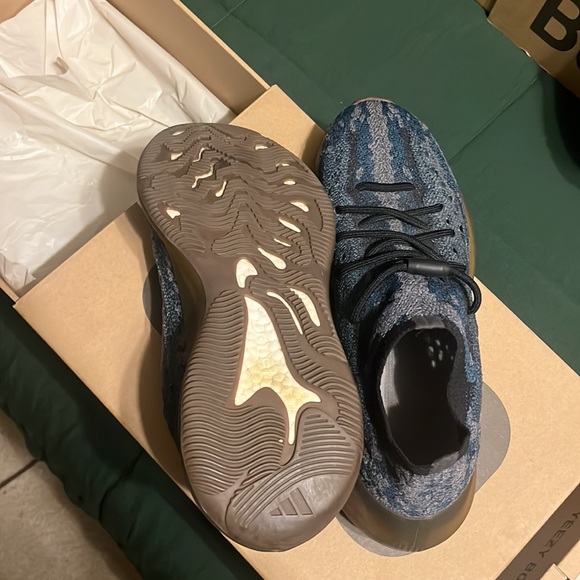 Yeezy 380 Covellite - Picture 2 of 3